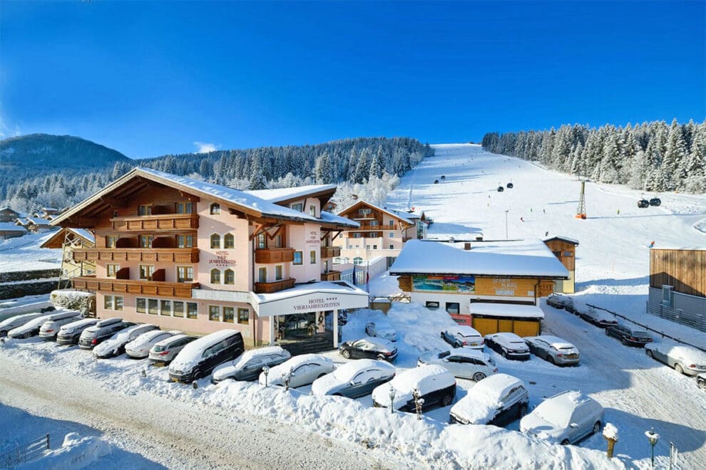 Hotel an der Piste in Flachau