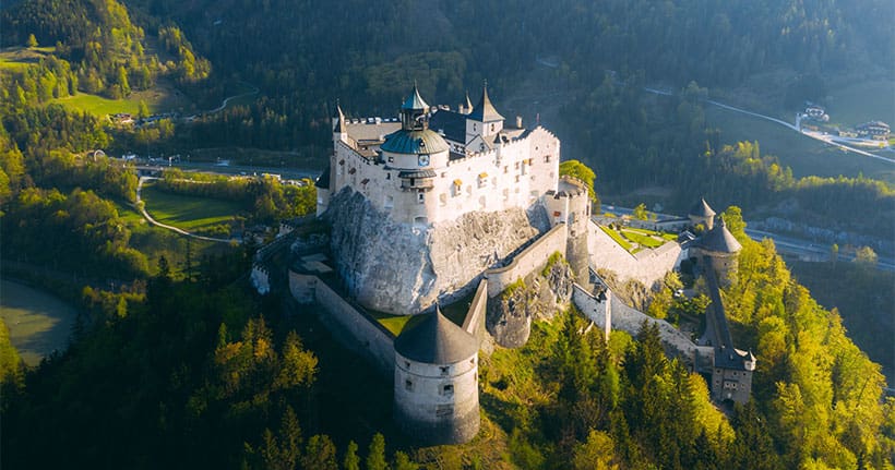 Erlebnisburg Hohenwerfen - Ausflugsziel im Salzburger Land